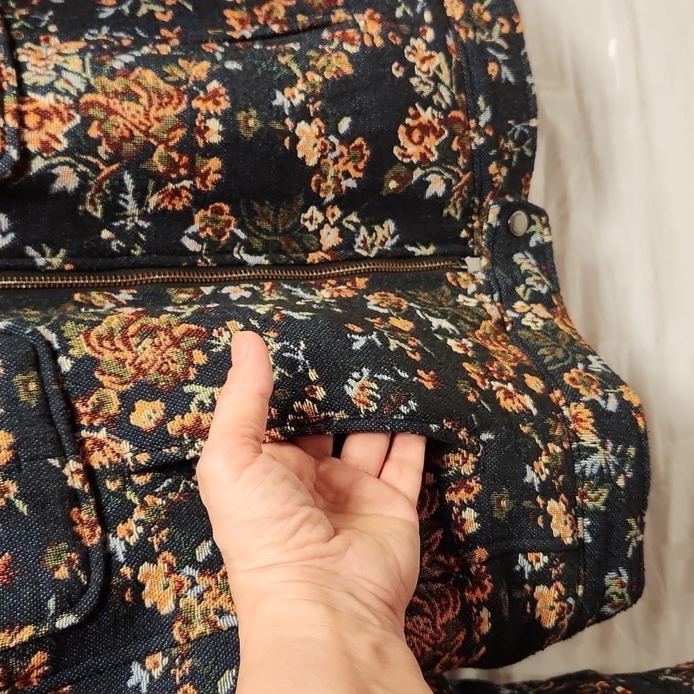 Blank NYC Floral Tapestry floral Quilt Lined Full Zip Jacket Size M - Picture 4 of 13